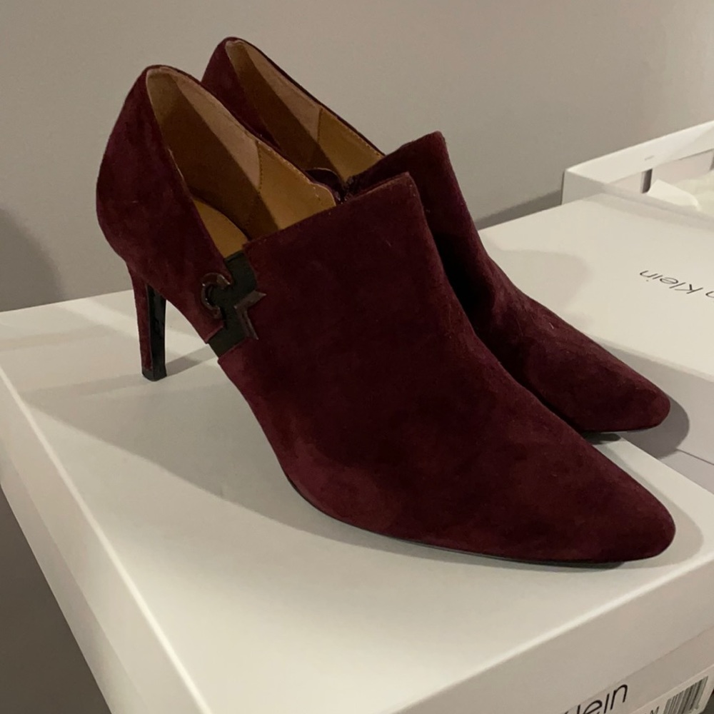 Calvin Klein Women’s Heels Joanie Kid Suede